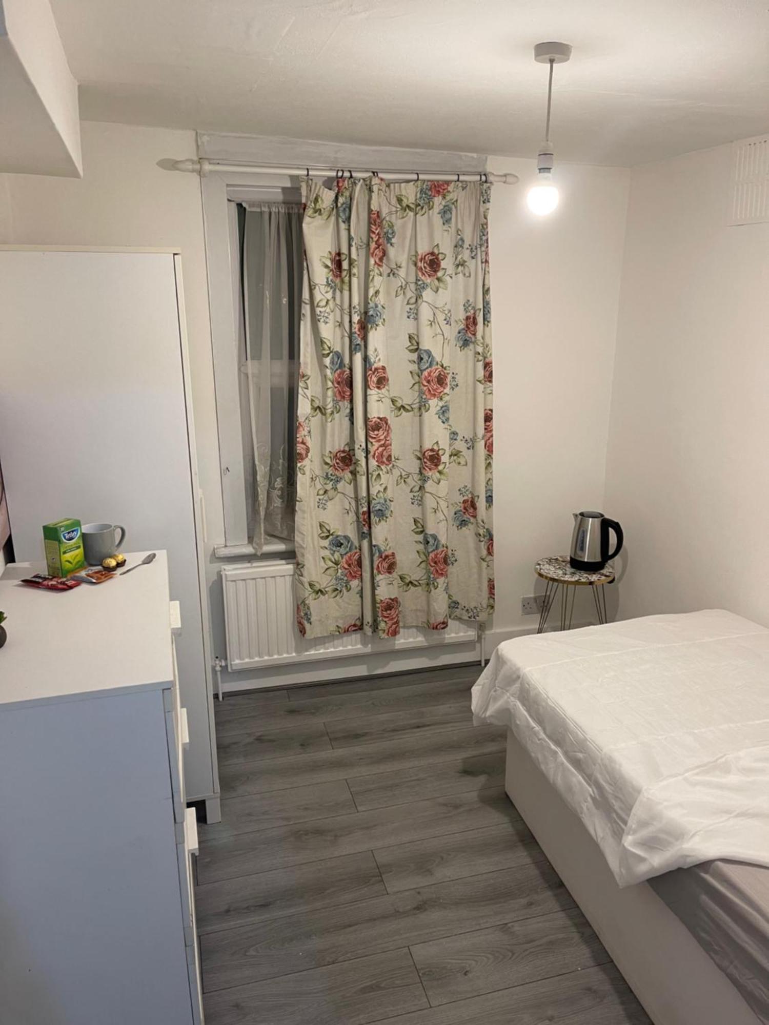 Cozy Rooms 25 Min Liverpool Street London Exteriör bild