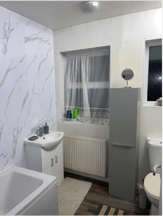 Cozy Rooms 25 Min Liverpool Street London Exteriör bild
